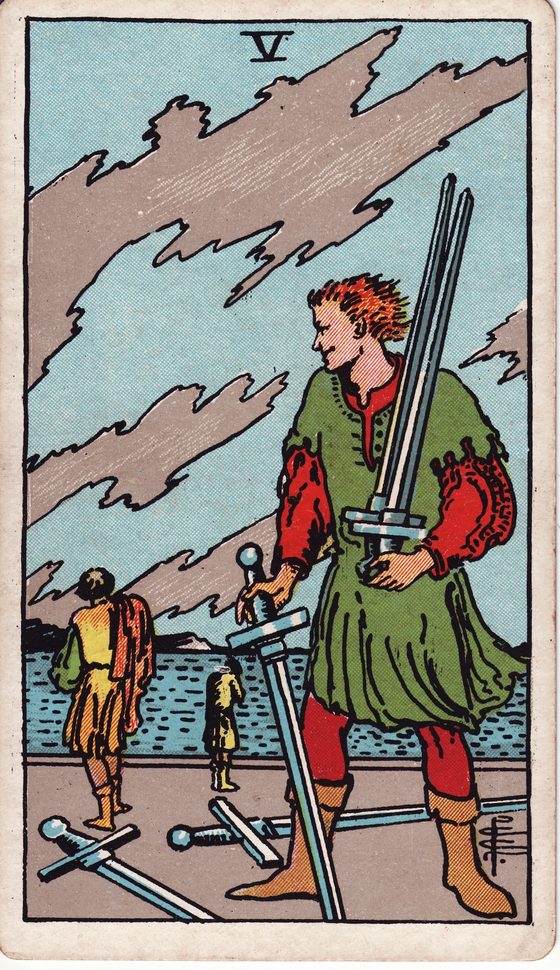 Cinco de Espadas — carta do tarô Rider-Waite